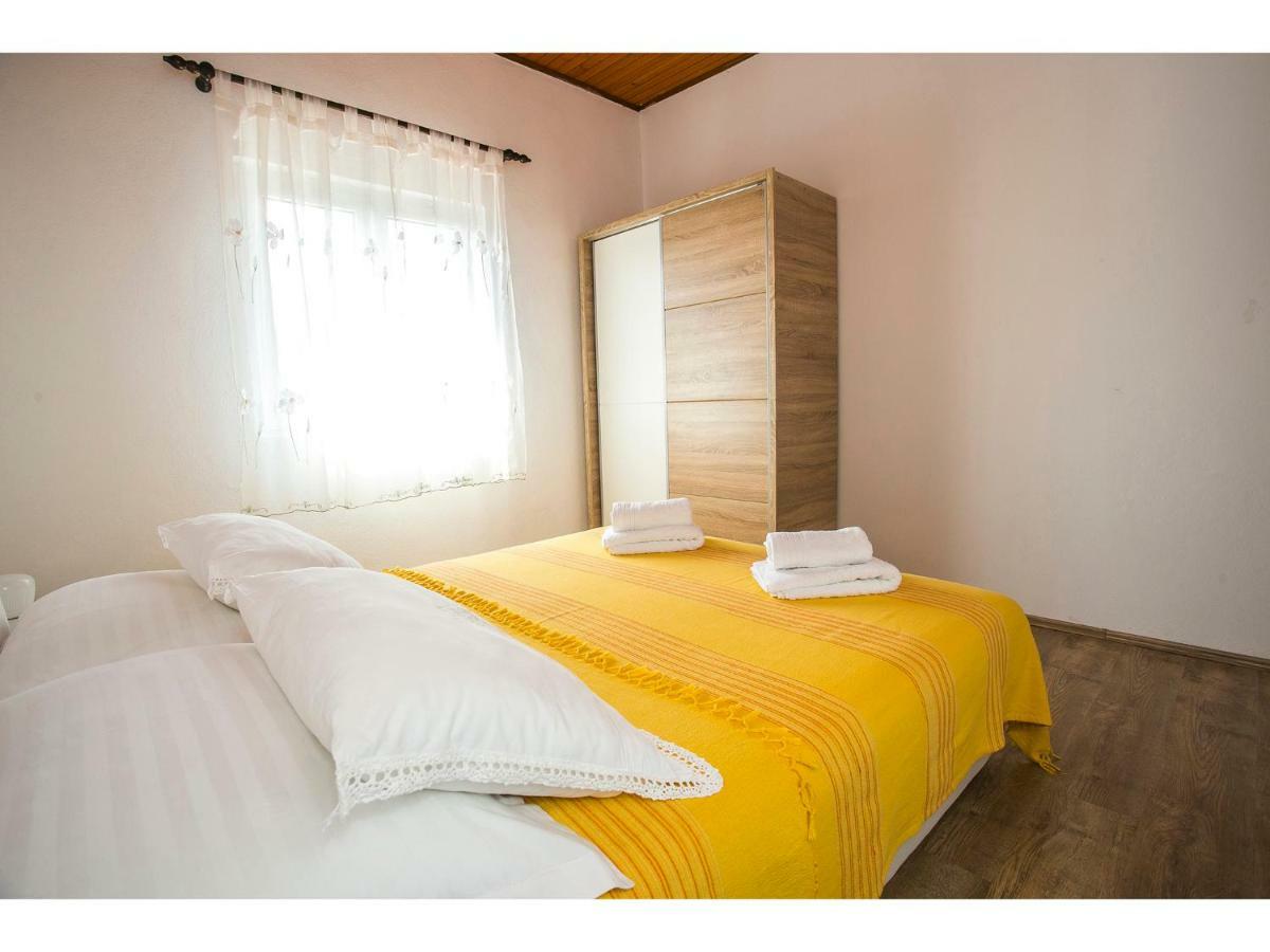 Apartment Goga'S Retreat In Marina Exterior foto