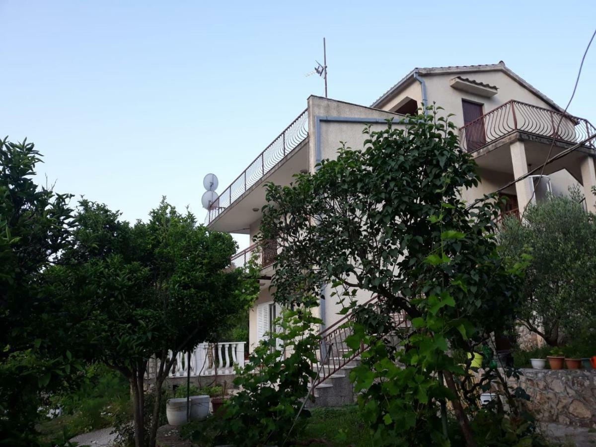 Apartment Goga'S Retreat In Marina Exterior foto